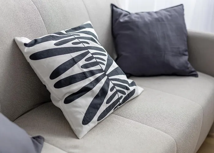 Business On Sluzew By Ecru Wwa90 وارسو