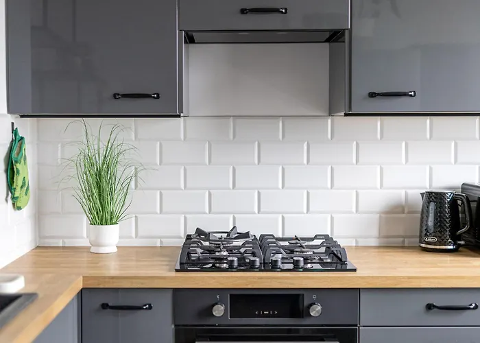 Business On Sluzew By Ecru Wwa90 *