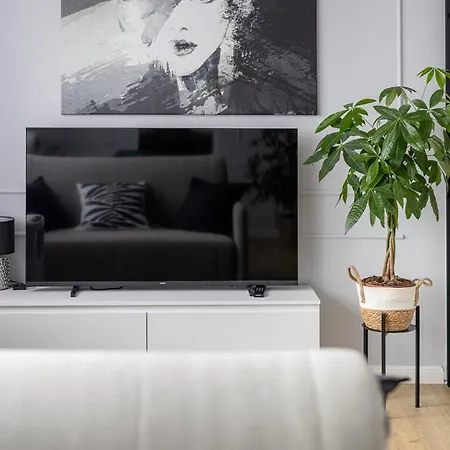 Business On Sluzew By Ecru Wwa90 Варшава